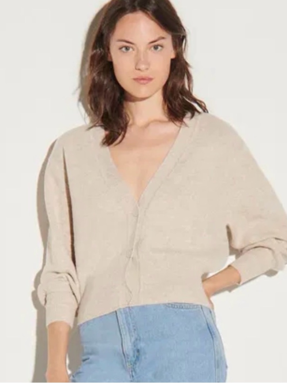 Sandro Women's Beige V-Neck Relaxed Knit Sweater size 1 (S)